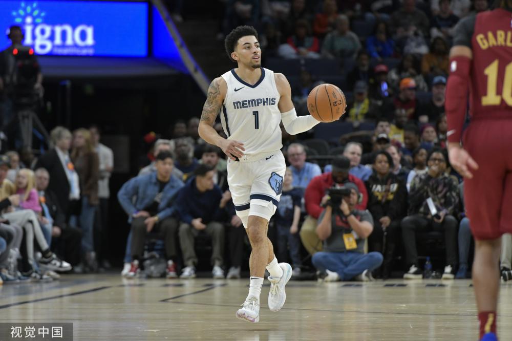 持和巧妙的 持和巧妙的